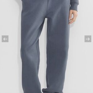 Aritzia Cozy Sweatfleece Mega Jogger Vintage Navy